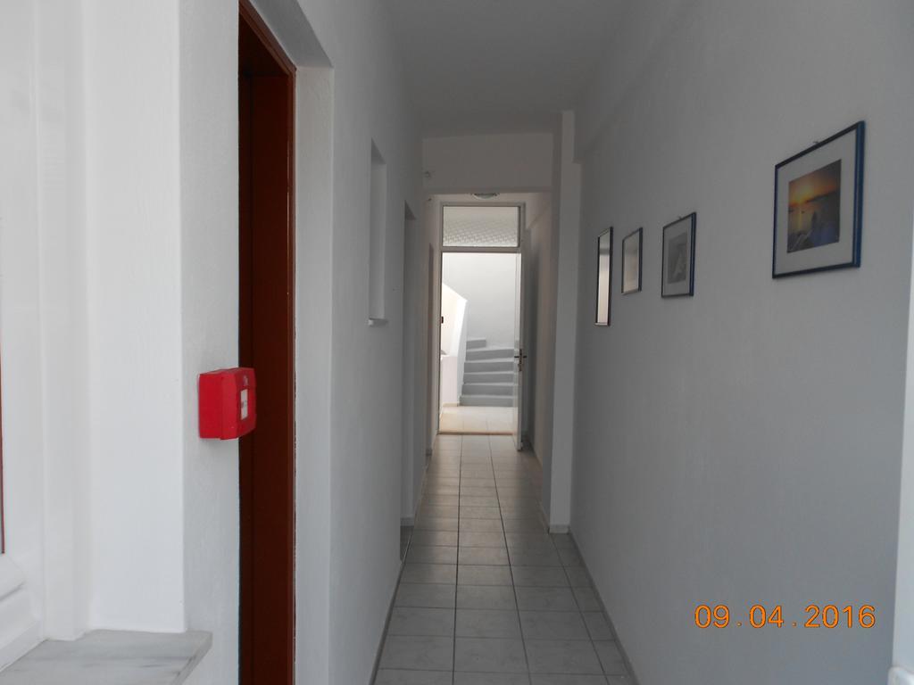 Rooms To Let Rena Monólithos Exterior photo